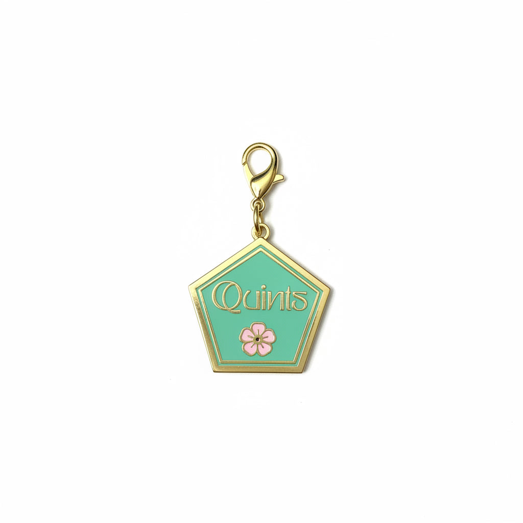 Quints Mahjong Charm – Gold Cloisonné Keepsake | SoloMahj